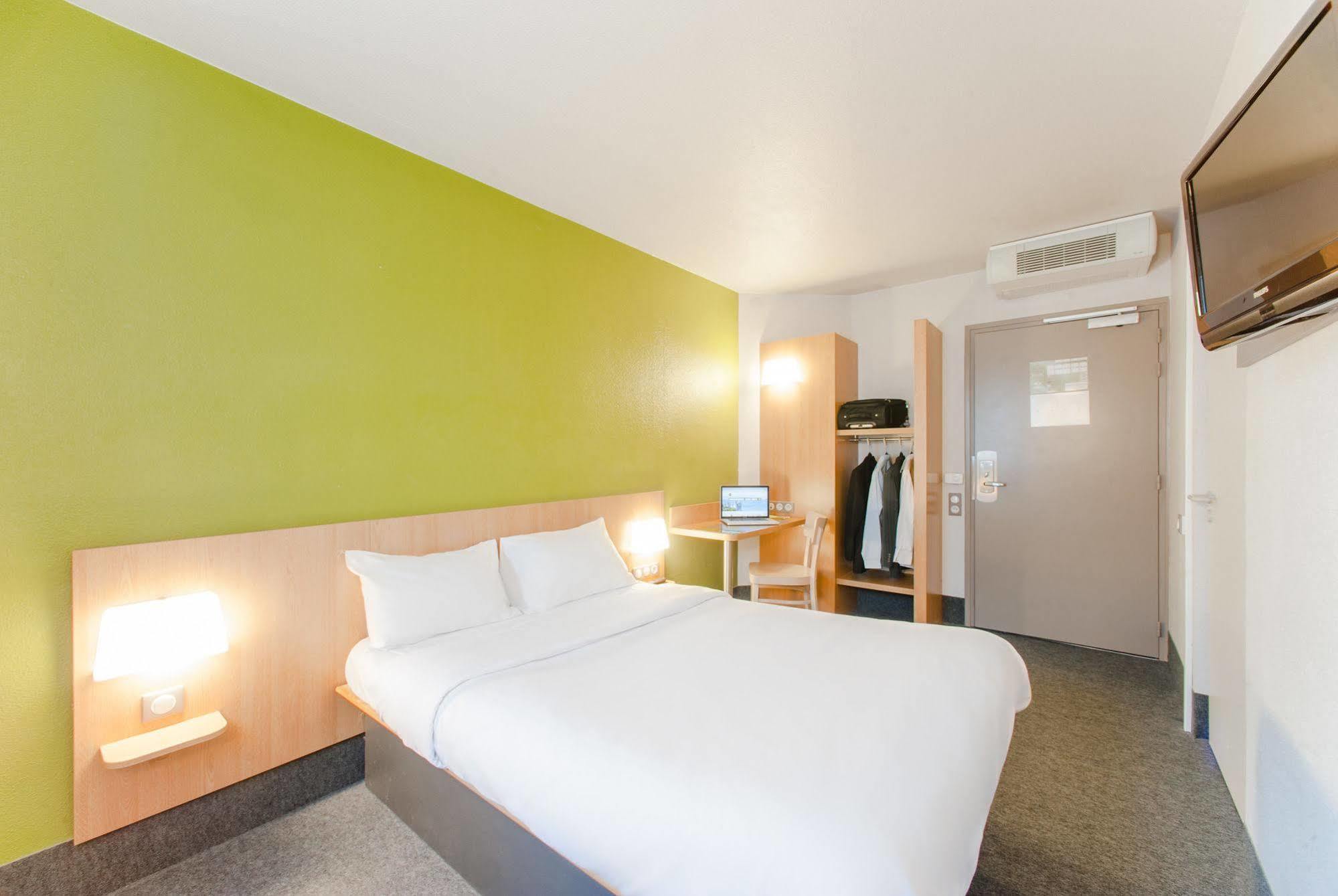 B&B Hotel Troyes Saint-Parres-Aux-Tertres Eksteriør bilde