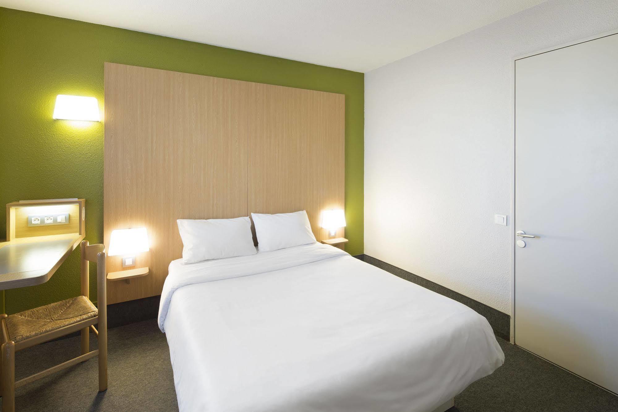 B&B Hotel Troyes Saint-Parres-Aux-Tertres Eksteriør bilde